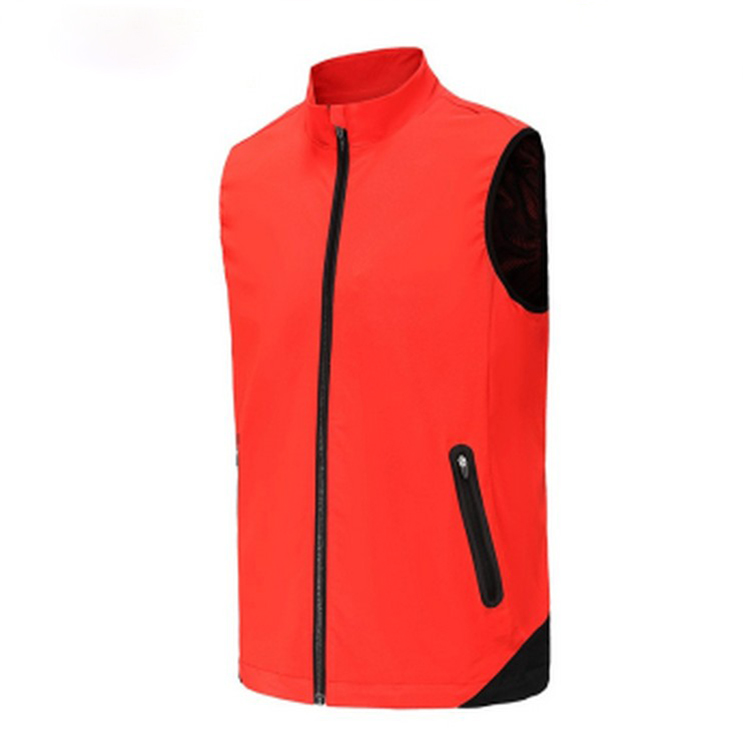 Fashionable custom logo men's practical full-zip polyester golf vests, waterproof vests with pockets