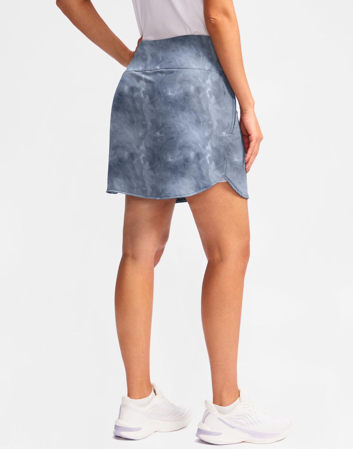 Custom-made four-way stretch high-waisted women's tennis and golf shorts. Casual nylon skirts with zipper pockets, suitable for running and training