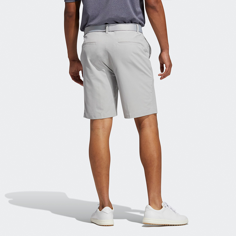 Customized men's slim-fit casual pants in the form of new high-quality classic shorts