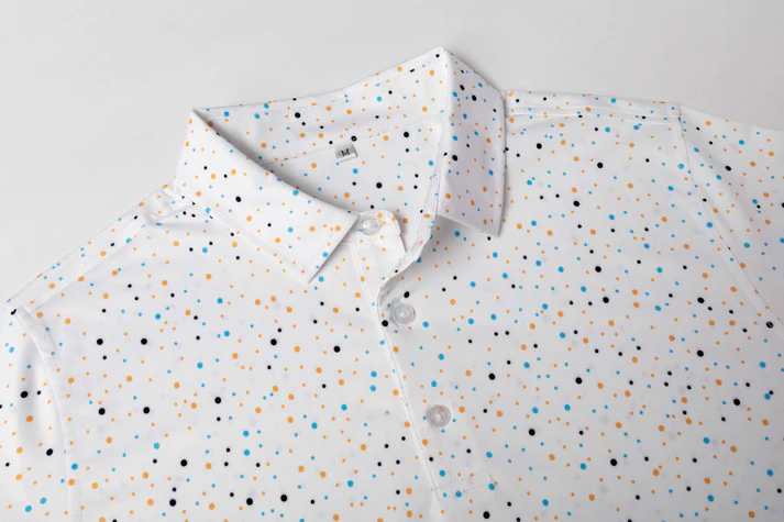 Antimicrobial Polo Shirt with Colorful Polka Dot Print and Quick-Dry Technology