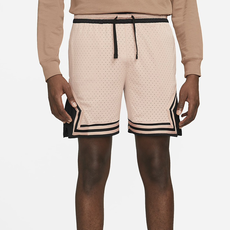Men's running and jogging shorts for holidays, which are also basketball shorts for training and sports with customized logos, new styles of 2022
