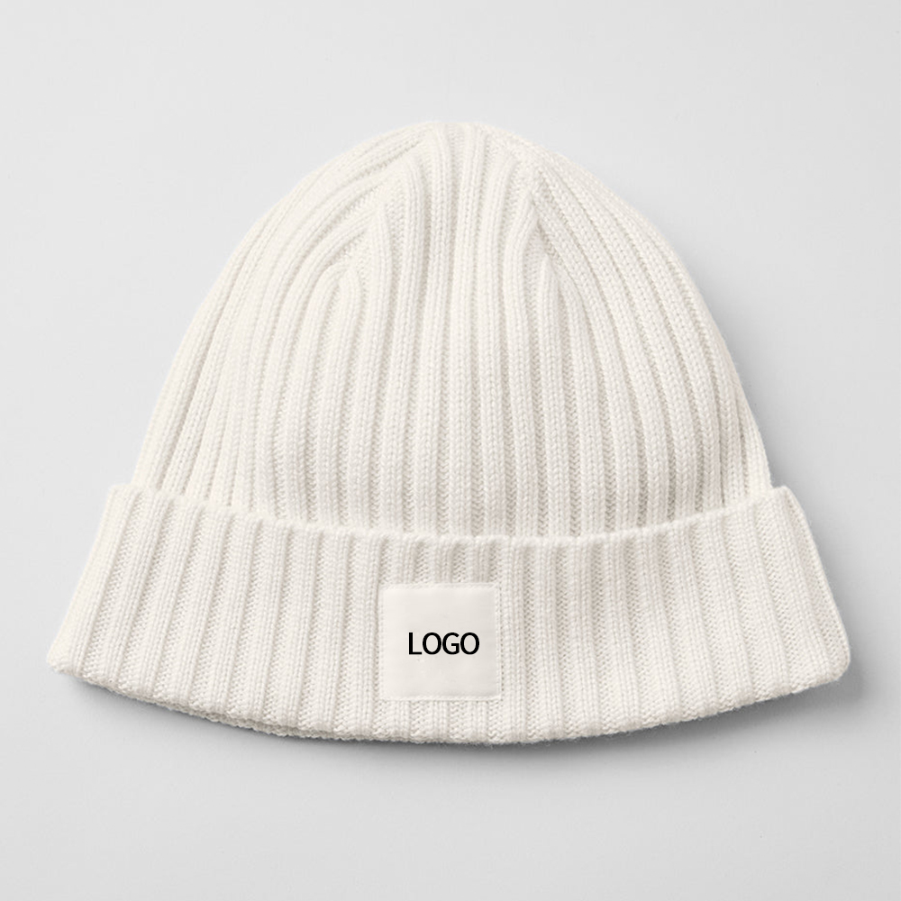 Custom logo unisex high-quality solid color blank dyed solid color winter beanie, acrylic knitted hat with cuffs