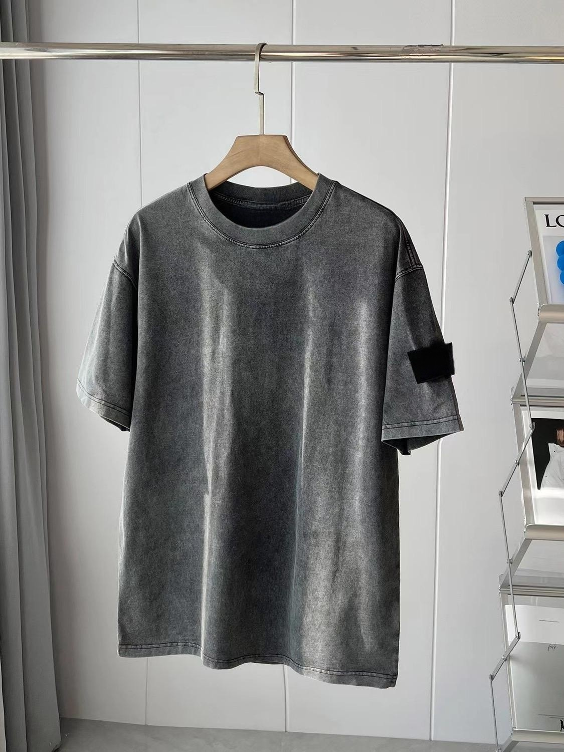 Custom Summer Fashion Mercerized Cotton Printing logo Drop Shoulder Tshirt Smart Casual Acid Wash Blank t Shirts for Men